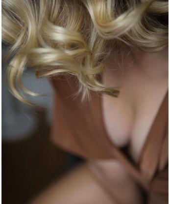 Анкета проститутки Оксана - город Сарыг-Сеп, 29 лет, №12651